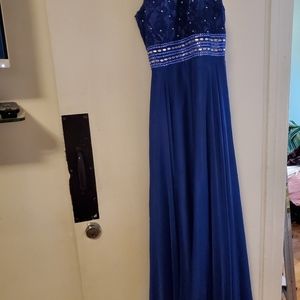 vestido precioso de fiesta